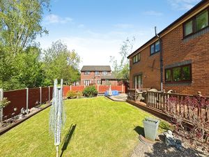 Photo 15- click for photo gallery